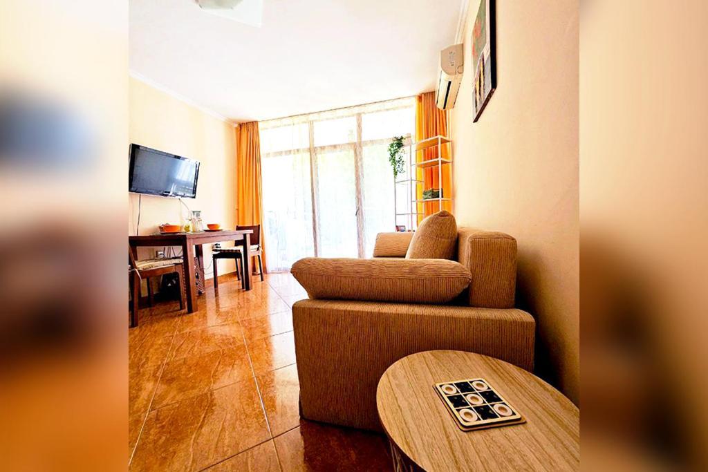 Helios Studio In A Complex In St Vlas By Flat Mаnаger Sveti Vlas Ngoại thất bức ảnh